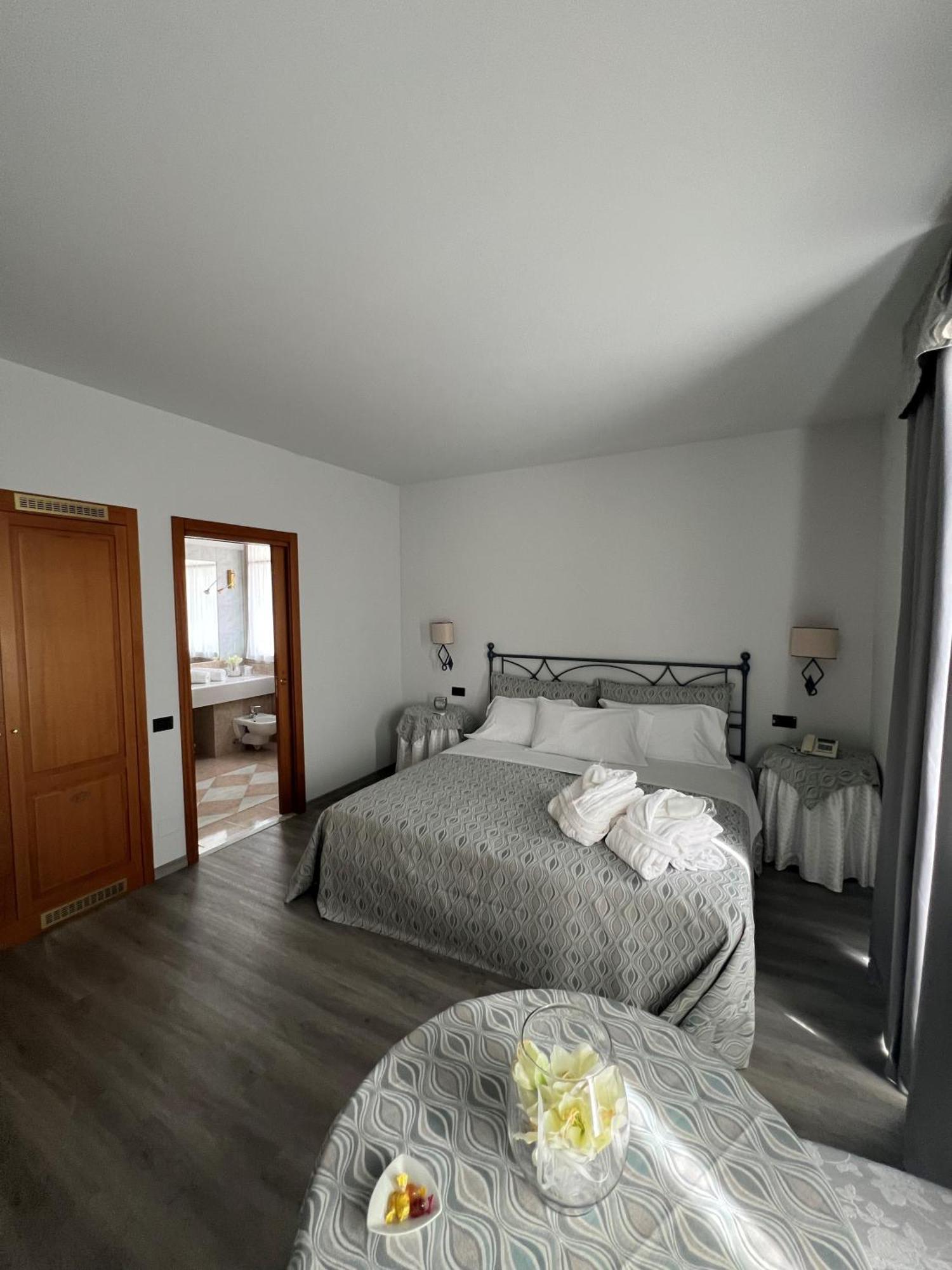 Green Hotel Settimo Torinese Ngoại thất bức ảnh