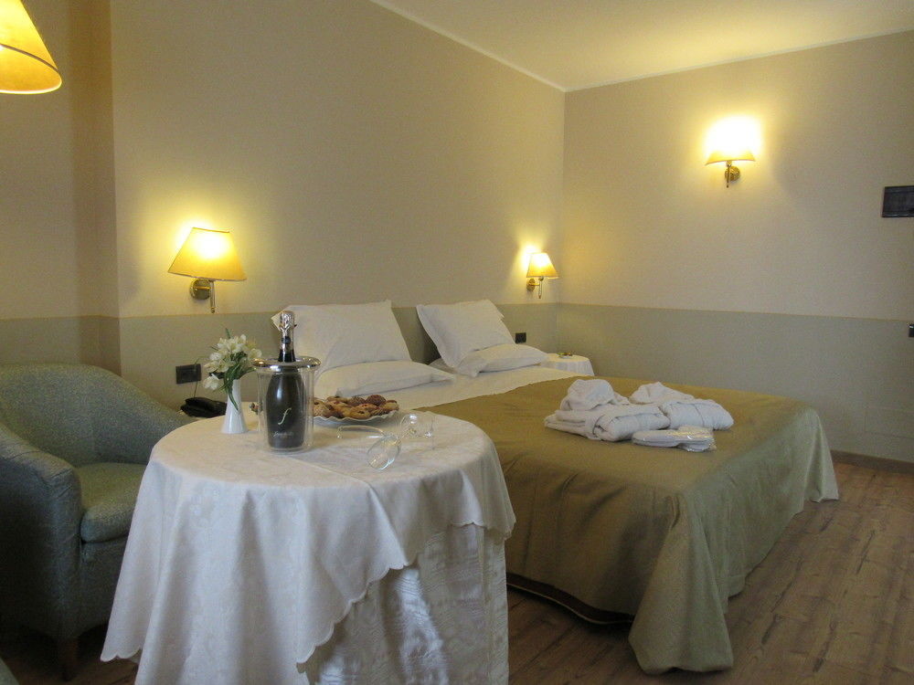 Green Hotel Settimo Torinese Ngoại thất bức ảnh