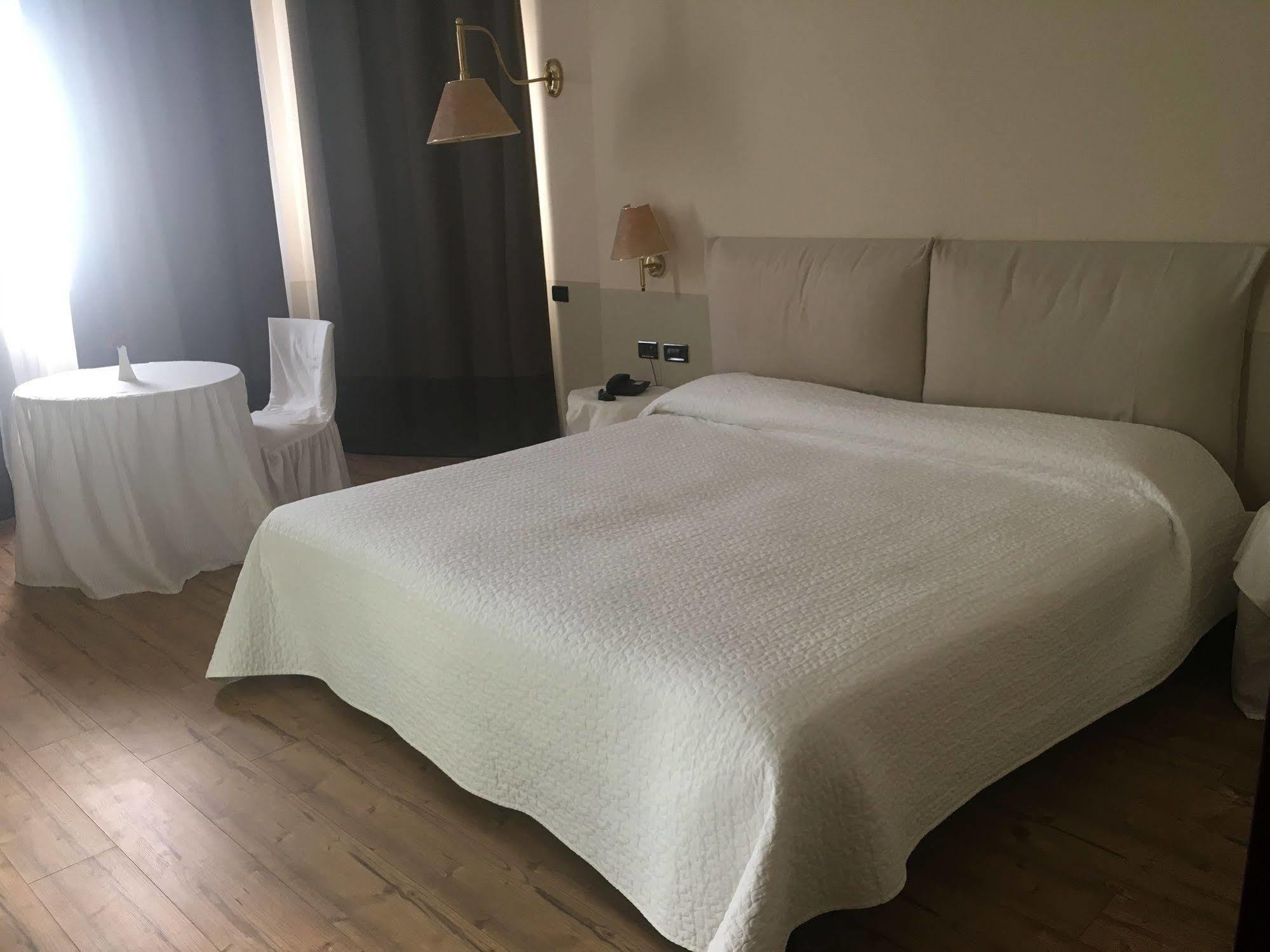 Green Hotel Settimo Torinese Ngoại thất bức ảnh